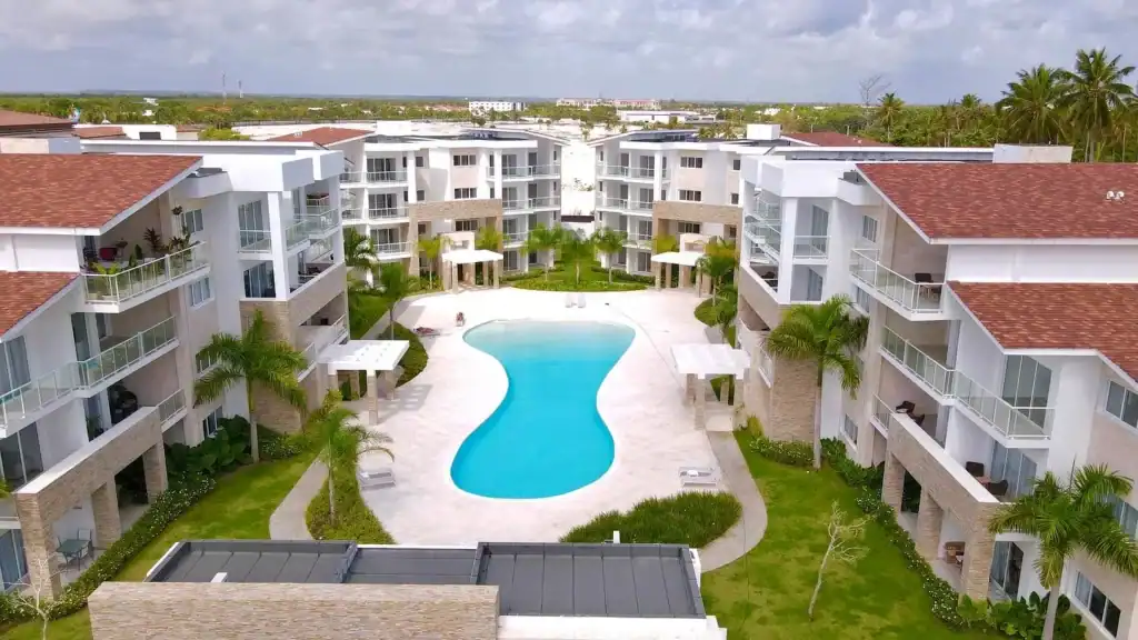 Elegante casa en Punta Cana con piscina y vistas al mar Caribe